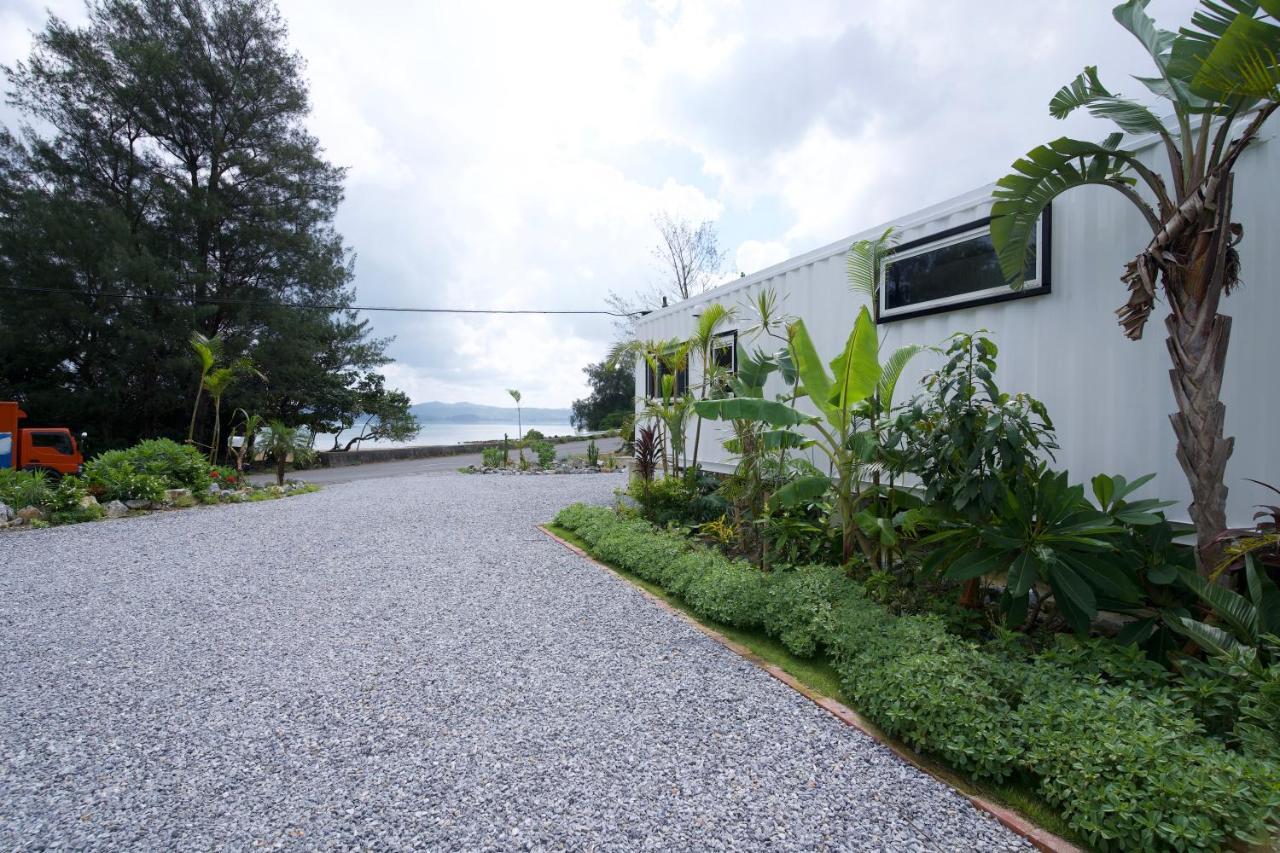Vacation Village Okinawa - Nakijin South Bldg Exterior foto
